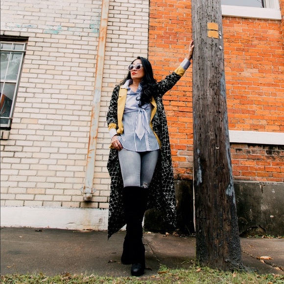 B&W Print Kimono Duster Cardigan - Picture 2 of 11